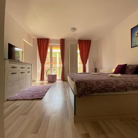Central Studio Stefan-Brasov Bagian luar foto